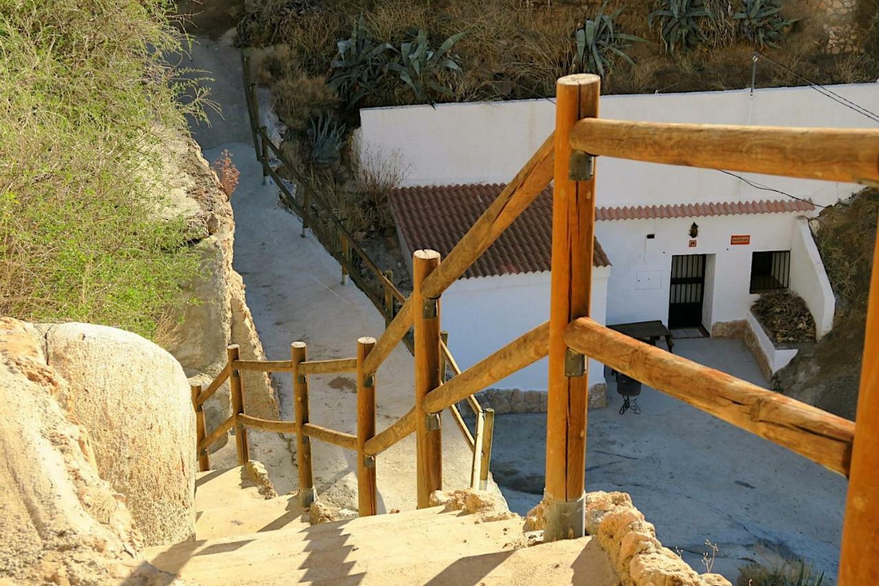 Cueva Alcazar *